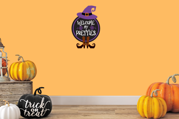 Welcome My Pretties Wood Door Sign